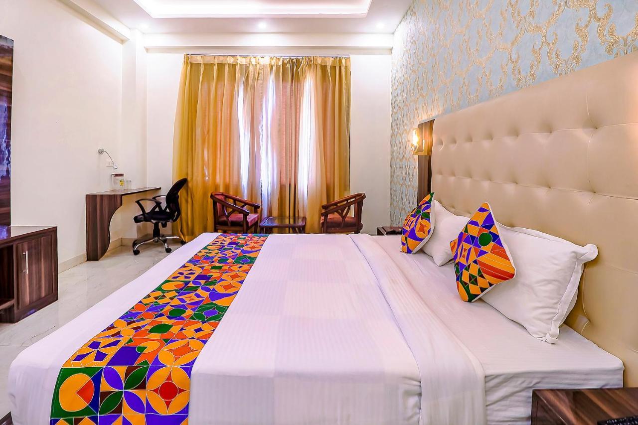 Fabhotel Swess Grand Agra  Dış mekan fotoğraf