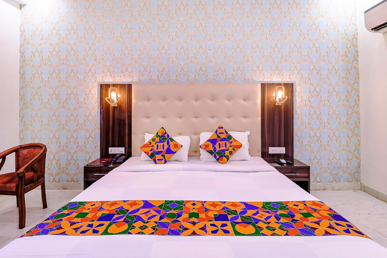 Fabhotel Swess Grand Agra  Dış mekan fotoğraf